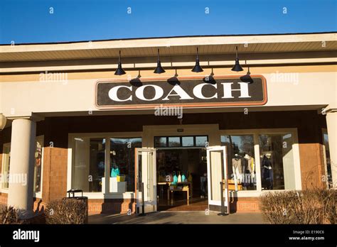 coach outlet at tanger mall